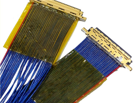 Fine micro coaxial cable assemblies
